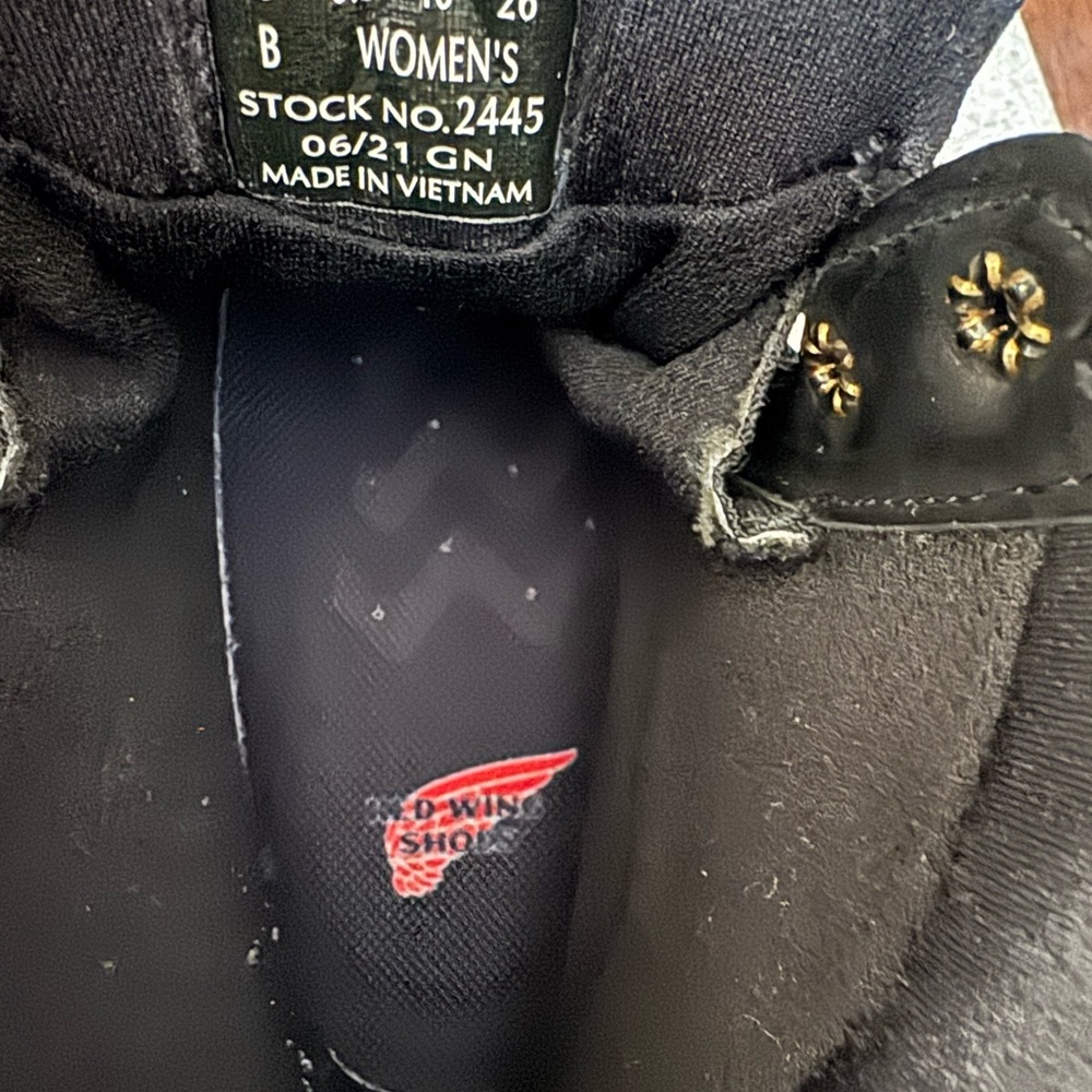 Black Women’s  Lace-Up Leather Work Boots - Picture 6 of 9
